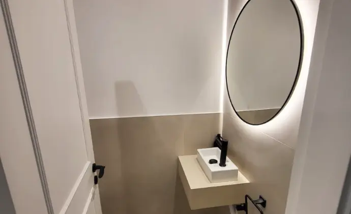 Bathroom 2